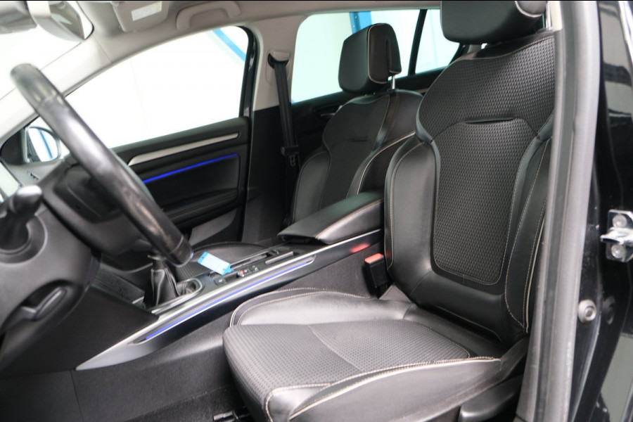 Renault Mégane Estate 1.5 dCi Bose ( Export €5900,- Netto Netto )