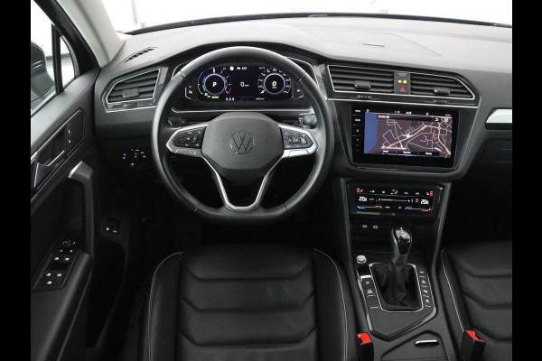 Volkswagen Tiguan 1.4 TSI eHybrid Elegance Exclusive | SOH 89,1% | Leder | Stoelverwarming | 360 Camera | Virtual Cockpit | Adaptive cruise | Carplay | Sfeerverlichting | Navigatie | Matrix LED | PHEV | Plug In