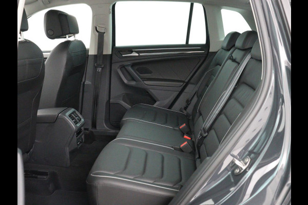 Volkswagen Tiguan 1.4 TSI eHybrid Elegance Exclusive | SOH 89,1% | Leder | Stoelverwarming | 360 Camera | Virtual Cockpit | Adaptive cruise | Carplay | Sfeerverlichting | Navigatie | Matrix LED | PHEV | Plug In