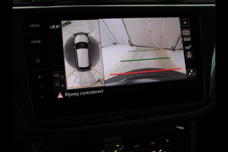 Volkswagen Tiguan 1.4 TSI eHybrid Elegance Exclusive | SOH 89,1% | Leder | Stoelverwarming | 360 Camera | Virtual Cockpit | Adaptive cruise | Carplay | Sfeerverlichting | Navigatie | Matrix LED | PHEV | Plug In
