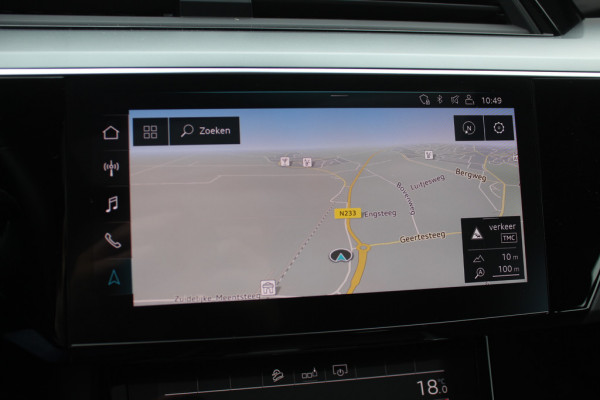 Audi e-tron e-tron 50 quattro Launch edition plus 71 kWh / SoH 91,9% / Panoramadak / Camera / Luchtvering / Intr.voorverwarming / Leder&Alcantara / 20'' / Navigatie / DAB / Stoelverwarming / ACC