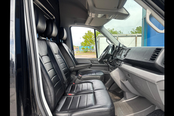 Volkswagen Crafter 30 2.0 TDI L3H3 Highline | Apple Carplay | Leer | 3 Zitplaatsen | Parkeersensoren