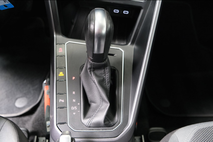 Volkswagen Polo 1.0 TSI Highline Business R-Line Automaat - N.A.P. Airco, Cruise, PDC, Carplay, Navi.