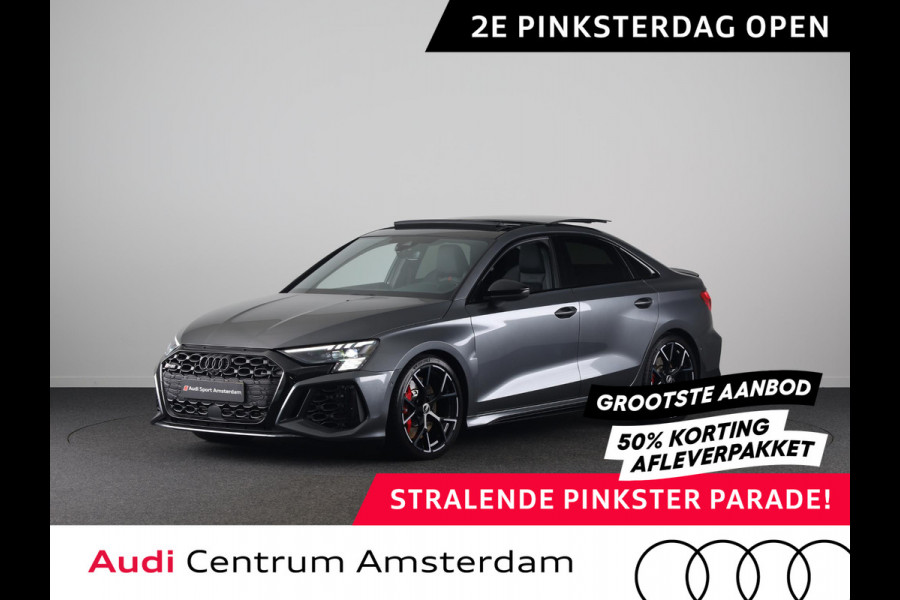 Audi RS 3 Limousine 2.5 TFSI quattro 400pk | Panoramadak | Verlengde garantie | 3-spaaks sport afgevlakt stuurwiel | Adaptief onderstel | SONOS Premium 3D Audio