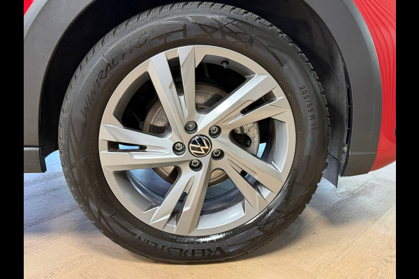 Volkswagen Taigo 1.5 TSI 3X R-Line Business AUT. PANO PDC ACC VITRUAL NAVI APPLE CARPLAY STOELVERWARMING SPIEGELVERWARMING
