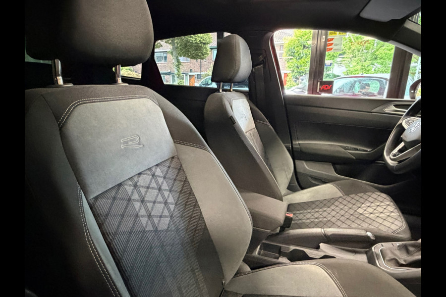 Volkswagen Taigo 1.5 TSI 3X R-Line Business AUT. PANO PDC ACC VITRUAL NAVI APPLE CARPLAY STOELVERWARMING SPIEGELVERWARMING