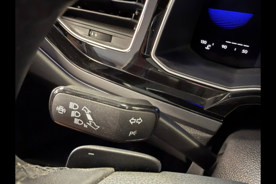 Volkswagen Taigo 1.5 TSI 3X R-Line Business AUT. PANO PDC ACC VITRUAL NAVI APPLE CARPLAY STOELVERWARMING SPIEGELVERWARMING