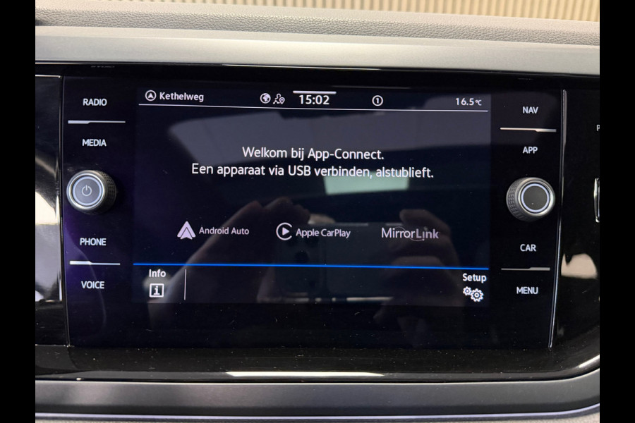 Volkswagen Taigo 1.5 TSI 3X R-Line Business AUT. PANO PDC ACC VITRUAL NAVI APPLE CARPLAY STOELVERWARMING SPIEGELVERWARMING