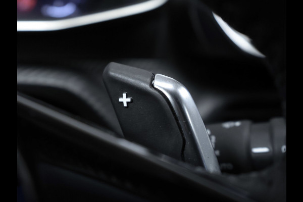 Peugeot 2008 1.2 PureTech Allure Pack Sport (APPLE CARPLAY,NAVI,CAMERA,360 VIEW,DIGITAL COCKPIT,LED,GETINT,SPORTSTOELEN,LM VELGEN)