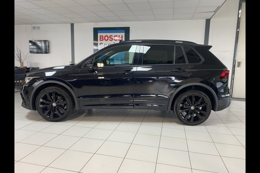 Volkswagen Tiguan 1.4 TSI eHybrid R-Line Business+Black style Panoramadak / Trekhaak /Carplay/ Leer