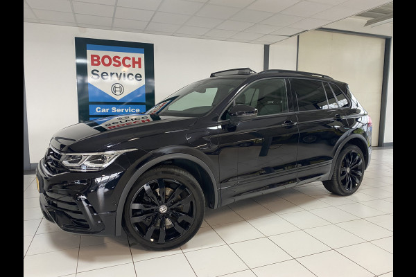 Volkswagen Tiguan 1.4 TSI eHybrid R-Line Business+Black style Panoramadak / Trekhaak /Carplay/ Leer