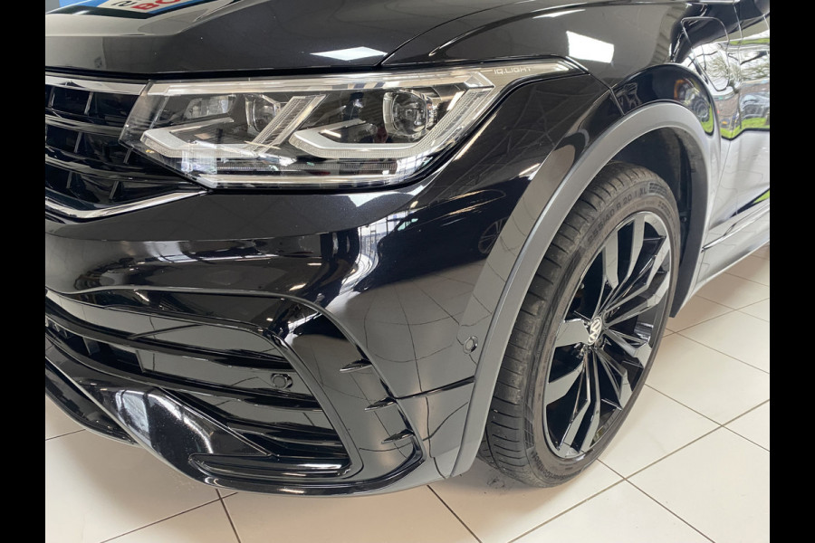 Volkswagen Tiguan 1.4 TSI eHybrid R-Line Business+Black style Panoramadak / Trekhaak /Carplay/ Leer
