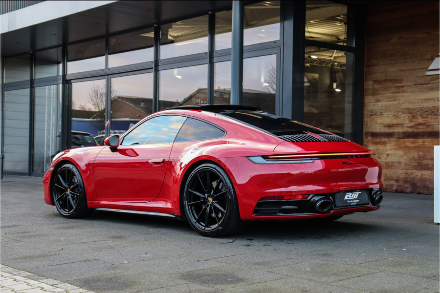 Porsche 911 992 3.0 Carrera 4 S **Pan.dak/Excl.Manufactor/LIFT/Burmester/Night/4WS**