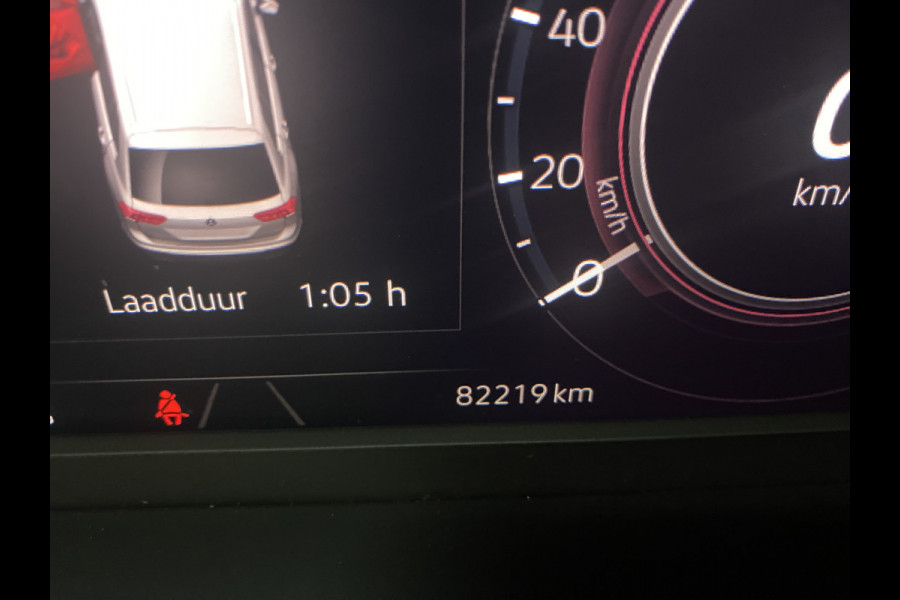 Volkswagen Tiguan 1.4 TSI eHybrid R-Line Business+Black style Panoramadak / Trekhaak /Carplay/ Leer