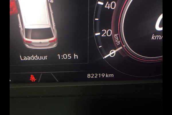 Volkswagen Tiguan 1.4 TSI eHybrid R-Line Business+Black style Panoramadak / Trekhaak /Carplay/ Leer