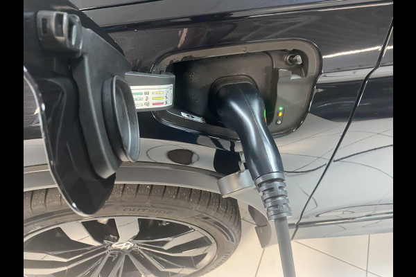 Volkswagen Tiguan 1.4 TSI eHybrid R-Line Business+Black style Panoramadak / Trekhaak /Carplay/ Leer