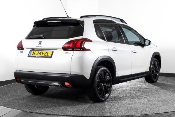 Peugeot 2008 1.2 PureTech GT-line 131 PK | Pano | Cruise | Stoelverw. | PDC | Camera | NAV + App. Conect | ECC | LM 17" |