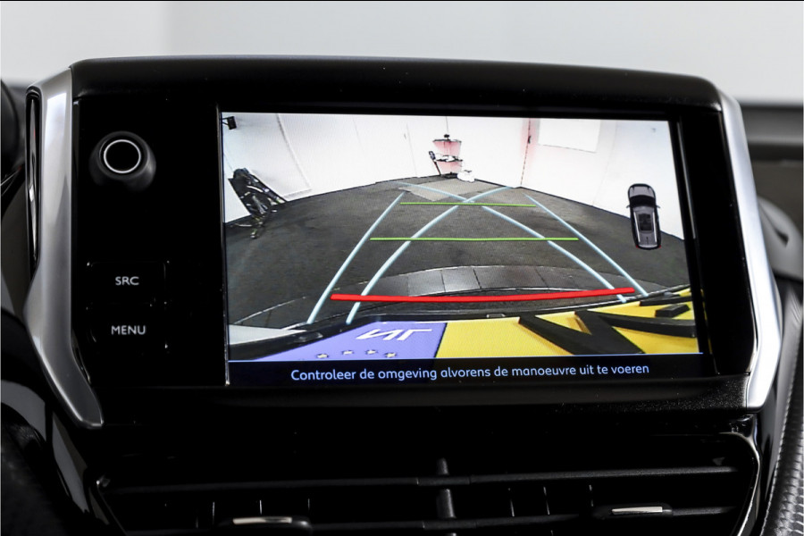 Peugeot 2008 1.2 PureTech GT-line 131 PK | Pano | Cruise | Stoelverw. | PDC | Camera | NAV + App. Conect | ECC | LM 17" |