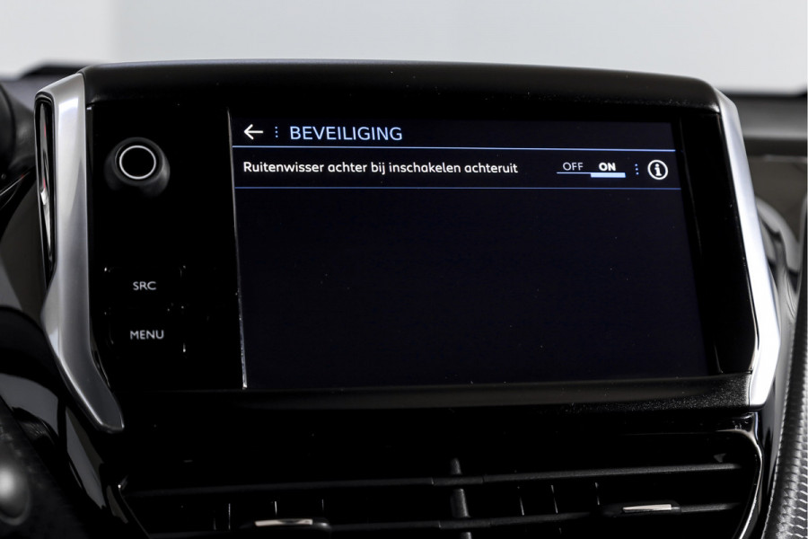 Peugeot 2008 1.2 PureTech GT-line 131 PK | Pano | Cruise | Stoelverw. | PDC | Camera | NAV + App. Conect | ECC | LM 17" |