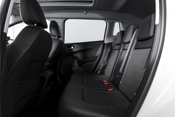 Peugeot 2008 1.2 PureTech GT-line 131 PK | Pano | Cruise | Stoelverw. | PDC | Camera | NAV + App. Conect | ECC | LM 17" |