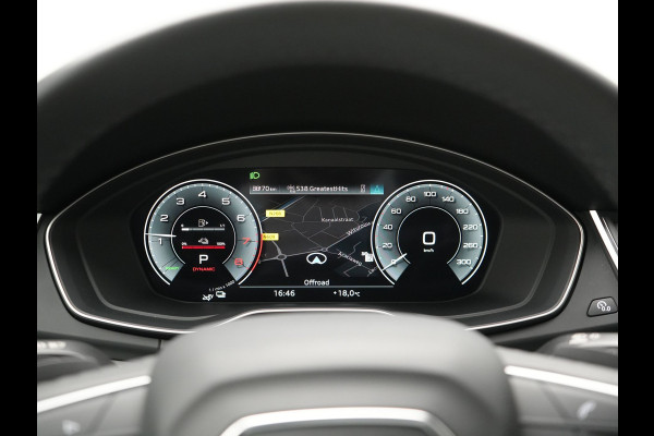 Audi Q5 50 TFSI e S edition PHEV 300pk Dealer O.H. | Trekhaak Af Fabriek | Camera | Lederen Sportstoelen Verwarmd | Sfeerverlichting | Keyless | Blis | Navigatie | DAB | 20"L.M | Virtual | Plug In Hybrid |