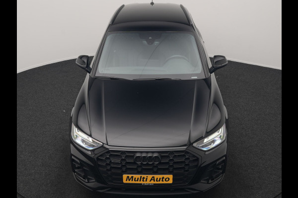 Audi Q5 50 TFSI e S edition PHEV 300pk Dealer O.H. | Trekhaak Af Fabriek | Camera | Lederen Sportstoelen Verwarmd | Sfeerverlichting | Keyless | Blis | Navigatie | DAB | 20"L.M | Virtual | Plug In Hybrid |