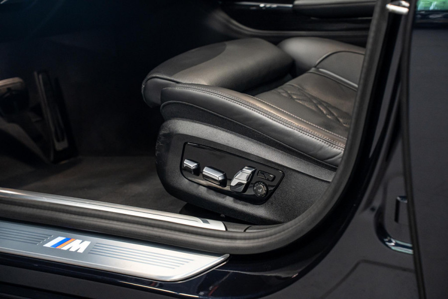BMW 7 Serie 740d xDrive High Executive *M-Sport / Actieve-Besturing / Stoelventilatie / Entertainment-Achter / Alcantara-Hemel / Harman Kardon / Panorama*
