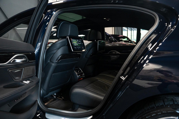 BMW 7 Serie 740d xDrive High Executive *M-Sport / Actieve-Besturing / Stoelventilatie / Entertainment-Achter / Alcantara-Hemel / Harman Kardon / Panorama*