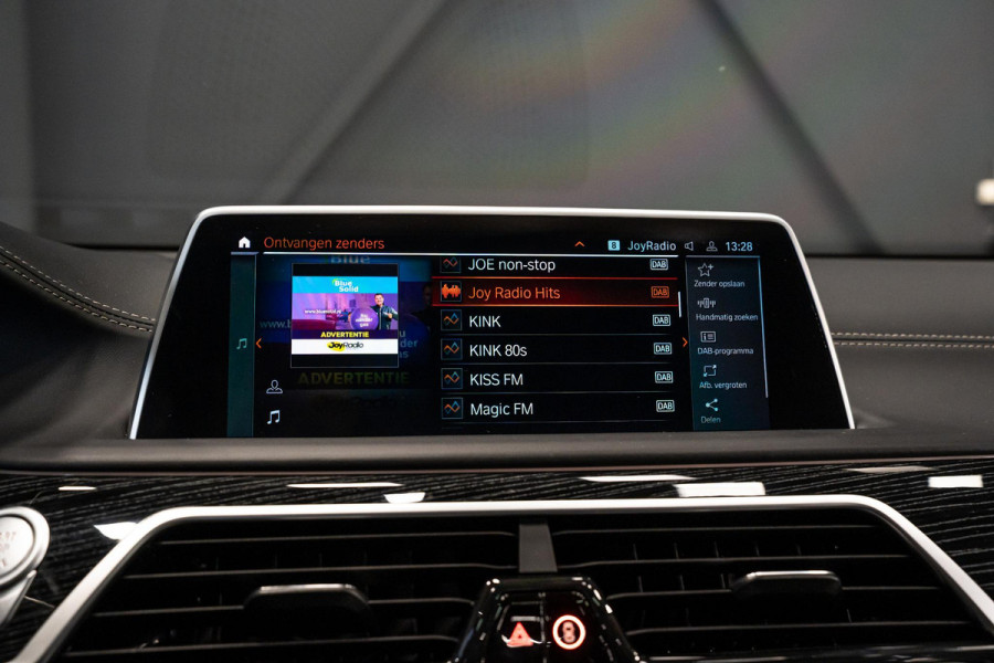 BMW 7 Serie 740d xDrive High Executive *M-Sport / Actieve-Besturing / Stoelventilatie / Entertainment-Achter / Alcantara-Hemel / Harman Kardon / Panorama*