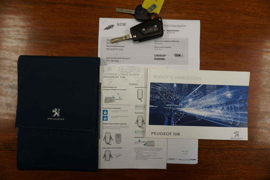 Peugeot 108 1.0 e-VTi Pack Premium/Apple Carplay/Camera.