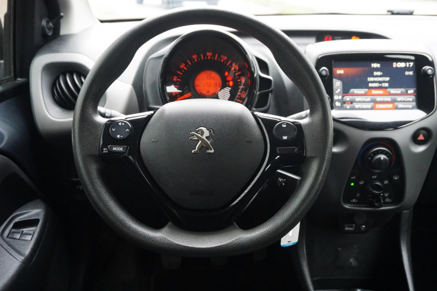 Peugeot 108 1.0 e-VTi Pack Premium/Apple Carplay/Camera.