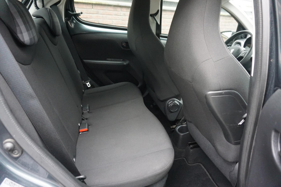 Peugeot 108 1.0 e-VTi Pack Premium/Apple Carplay/Camera.