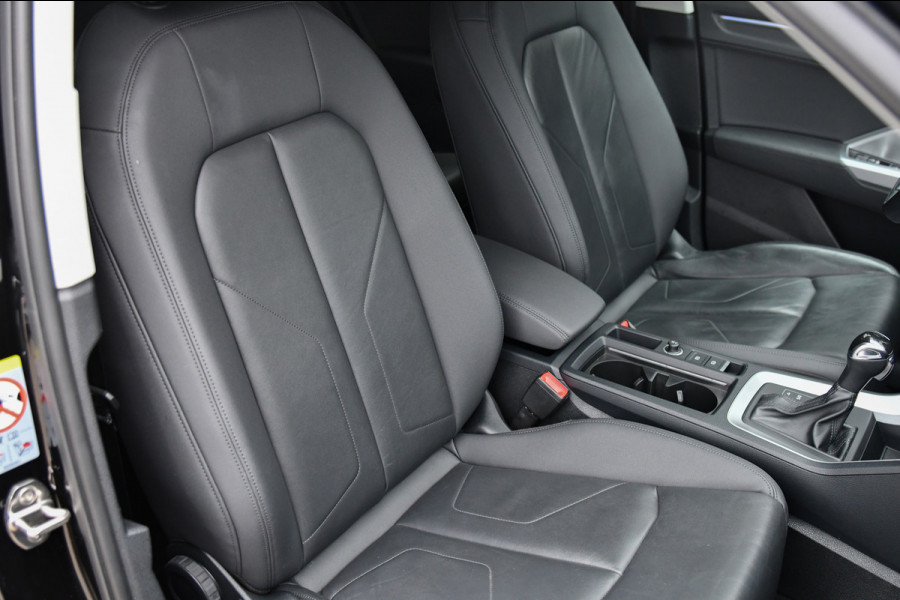 Audi Q3 35 TFSI Pro Line, Matrix, Leder, Camera, Keyless Entry&Go, Ambient, Elek. Achterklep, 20"!