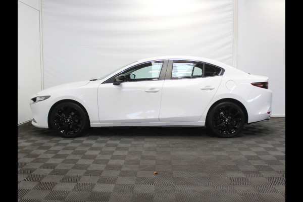 Mazda 3 2.0 e-SkyActiv-G M Hybrid 122 Comfort CAMERA | CARPLAY | ADAPCRUISE | LMV18 | HEAD-UP | LED | DAB | CLIMATE | NAVI | STOEL/STUUR