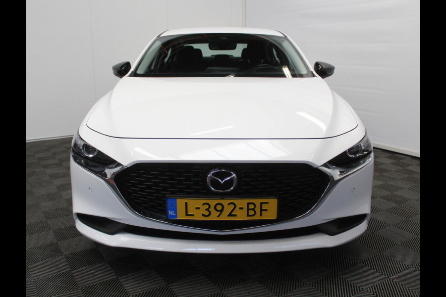 Mazda 3 2.0 e-SkyActiv-G M Hybrid 122 Comfort CAMERA | CARPLAY | ADAPCRUISE | LMV18 | HEAD-UP | LED | DAB | CLIMATE | NAVI | STOEL/STUUR