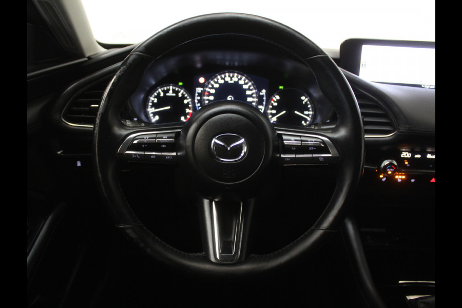 Mazda 3 2.0 e-SkyActiv-G M Hybrid 122 Comfort CAMERA | CARPLAY | ADAPCRUISE | LMV18 | HEAD-UP | LED | DAB | CLIMATE | NAVI | STOEL/STUUR