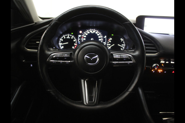 Mazda 3 2.0 e-SkyActiv-G M Hybrid 122 Comfort CAMERA | CARPLAY | ADAPCRUISE | LMV18 | HEAD-UP | LED | DAB | CLIMATE | NAVI | STOEL/STUUR