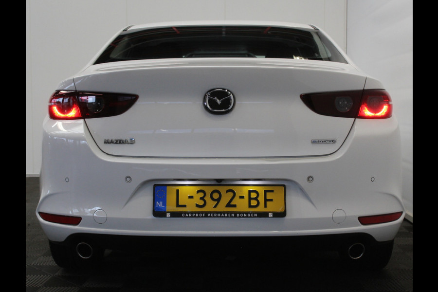 Mazda 3 2.0 e-SkyActiv-G M Hybrid 122 Comfort CAMERA | CARPLAY | ADAPCRUISE | LMV18 | HEAD-UP | LED | DAB | CLIMATE | NAVI | STOEL/STUUR