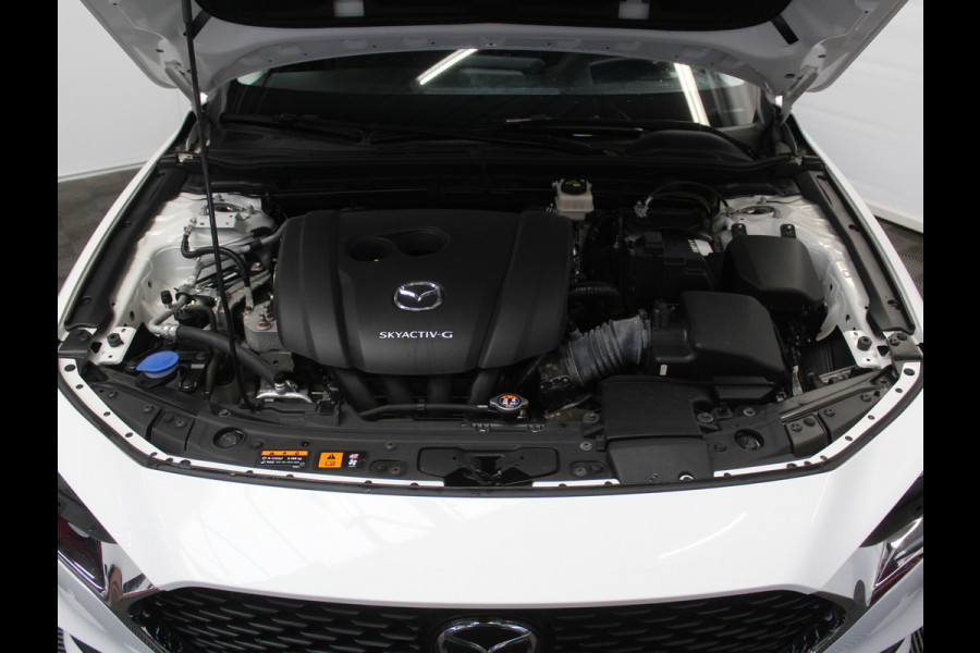 Mazda 3 2.0 e-SkyActiv-G M Hybrid 122 Comfort CAMERA | CARPLAY | ADAPCRUISE | LMV18 | HEAD-UP | LED | DAB | CLIMATE | NAVI | STOEL/STUUR