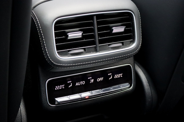 Mercedes-Benz GLE Coupé AMG 63 S 4MATIC+ | Facelift | Airmatic | Distronic+ | Akra | AMG Drivers Package | Softclose | Burmester | Massage | Stoelventilatie | HUD | Trekhaak | Verwarmd Stuurwiel |