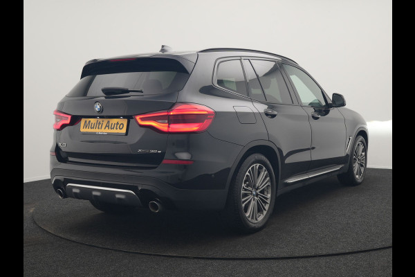 BMW X3 xDrive30e Luxury Line PHEV 293pk Dealer O.H. | Head Up | 360 Camera | Lederen Sportstoelen Ventilatie & Memory | Sfeerverlichting | Keyless | Blis | Stoelen &Stuur Verwarmd | Hifi Audio | Apple Carplay | Navigatie | DAB | Plug In Hybrid |