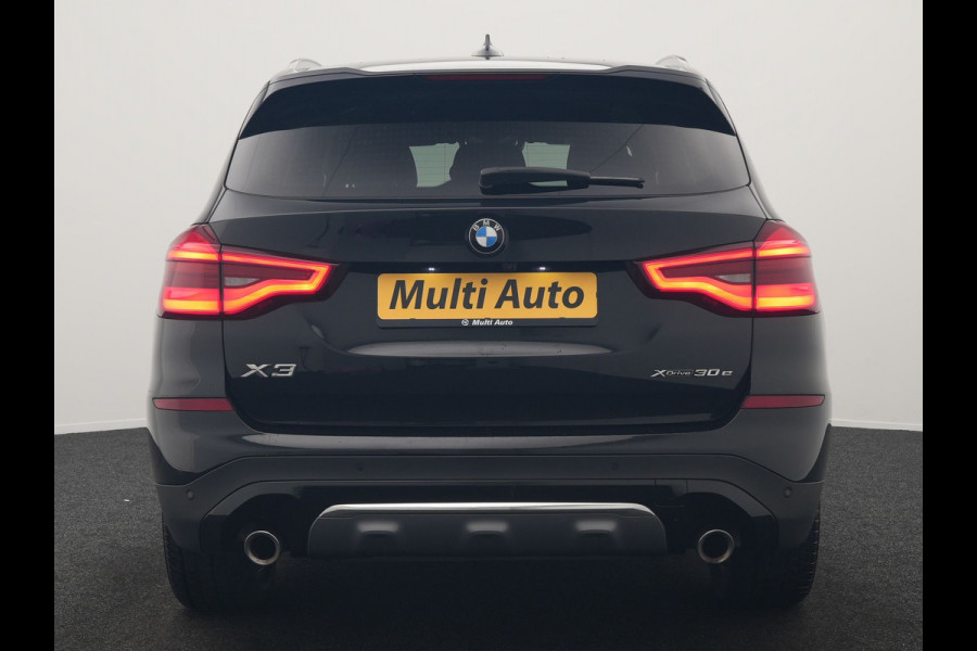 BMW X3 xDrive30e Luxury Line PHEV 293pk Dealer O.H. | Head Up | 360 Camera | Lederen Sportstoelen Ventilatie & Memory | Sfeerverlichting | Keyless | Blis | Stoelen &Stuur Verwarmd | Hifi Audio | Apple Carplay | Navigatie | DAB | Plug In Hybrid |