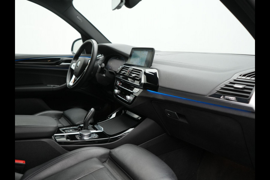 BMW X3 xDrive30e Luxury Line PHEV 293pk Dealer O.H. | Head Up | 360 Camera | Lederen Sportstoelen Ventilatie & Memory | Sfeerverlichting | Keyless | Blis | Stoelen &Stuur Verwarmd | Hifi Audio | Apple Carplay | Navigatie | DAB | Plug In Hybrid |