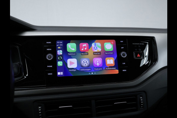 Volkswagen Polo 1.0 TSI Comfortline Sport (APPLE CARPLAY,NAVI,CLIMATE,ADAPTIVE CRUISE,BLACK EDITON,LED,SPORTSTOELEN,NETTE STAAT)