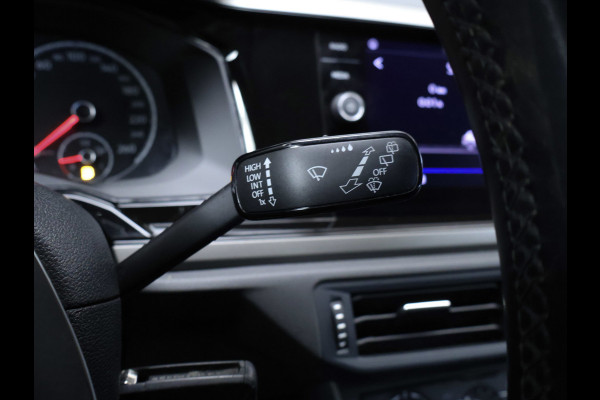 Volkswagen Polo 1.0 TSI Comfortline Sport (APPLE CARPLAY,NAVI,CLIMATE,ADAPTIVE CRUISE,BLACK EDITON,LED,SPORTSTOELEN,NETTE STAAT)