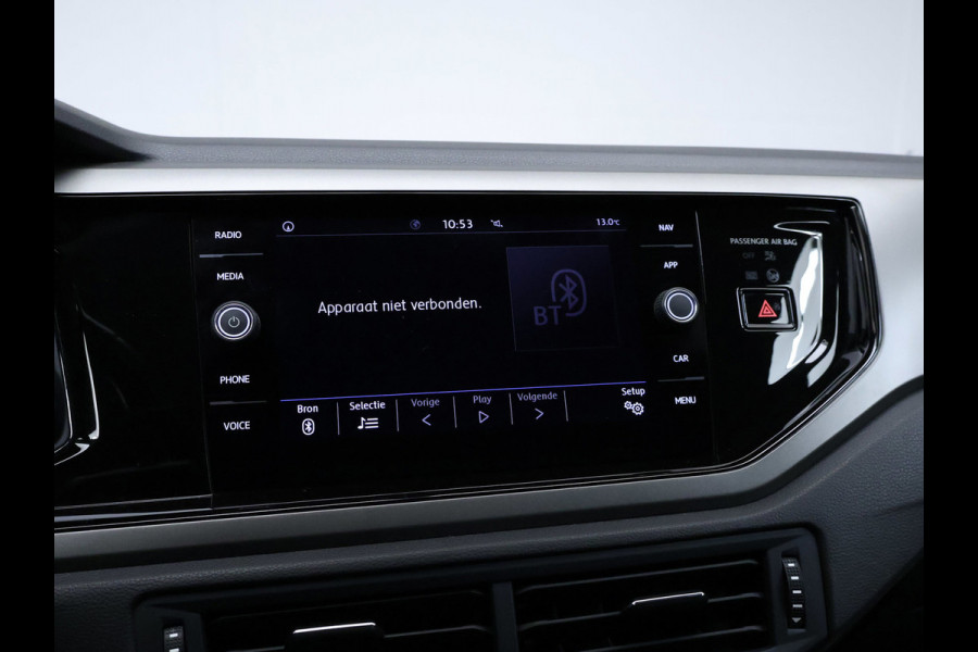 Volkswagen Polo 1.0 TSI Comfortline Sport (APPLE CARPLAY,NAVI,CLIMATE,ADAPTIVE CRUISE,BLACK EDITON,LED,SPORTSTOELEN,NETTE STAAT)