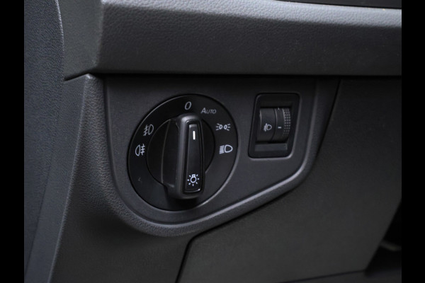 Volkswagen Polo 1.0 TSI Comfortline Sport (APPLE CARPLAY,NAVI,CLIMATE,ADAPTIVE CRUISE,BLACK EDITON,LED,SPORTSTOELEN,NETTE STAAT)