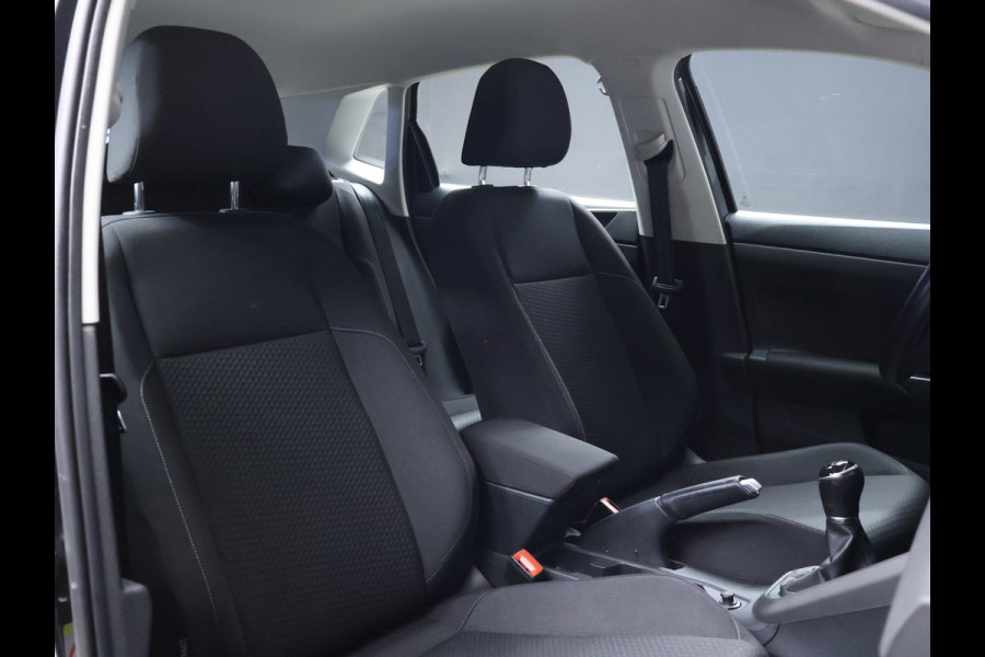 Volkswagen Polo 1.0 TSI Comfortline Sport (APPLE CARPLAY,NAVI,CLIMATE,ADAPTIVE CRUISE,BLACK EDITON,LED,SPORTSTOELEN,NETTE STAAT)