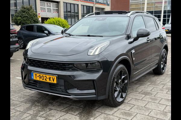 Lynk & Co 01 1.5 Plug-In|360|Black Edition|PANO|CARPLAY