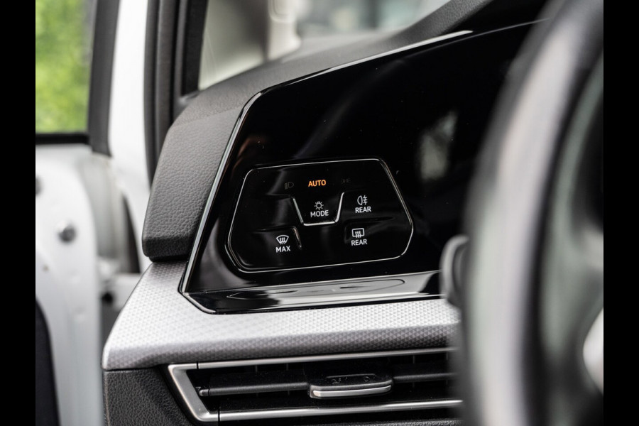 Volkswagen Golf 1.0 eTSI Life Business